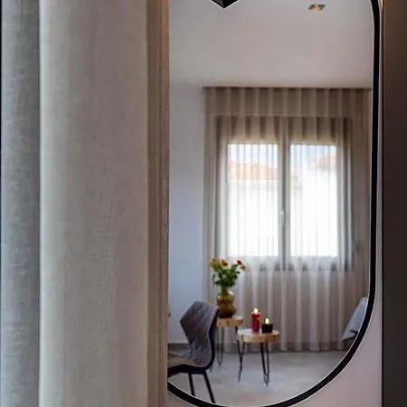 Carpe Diem Hotel *